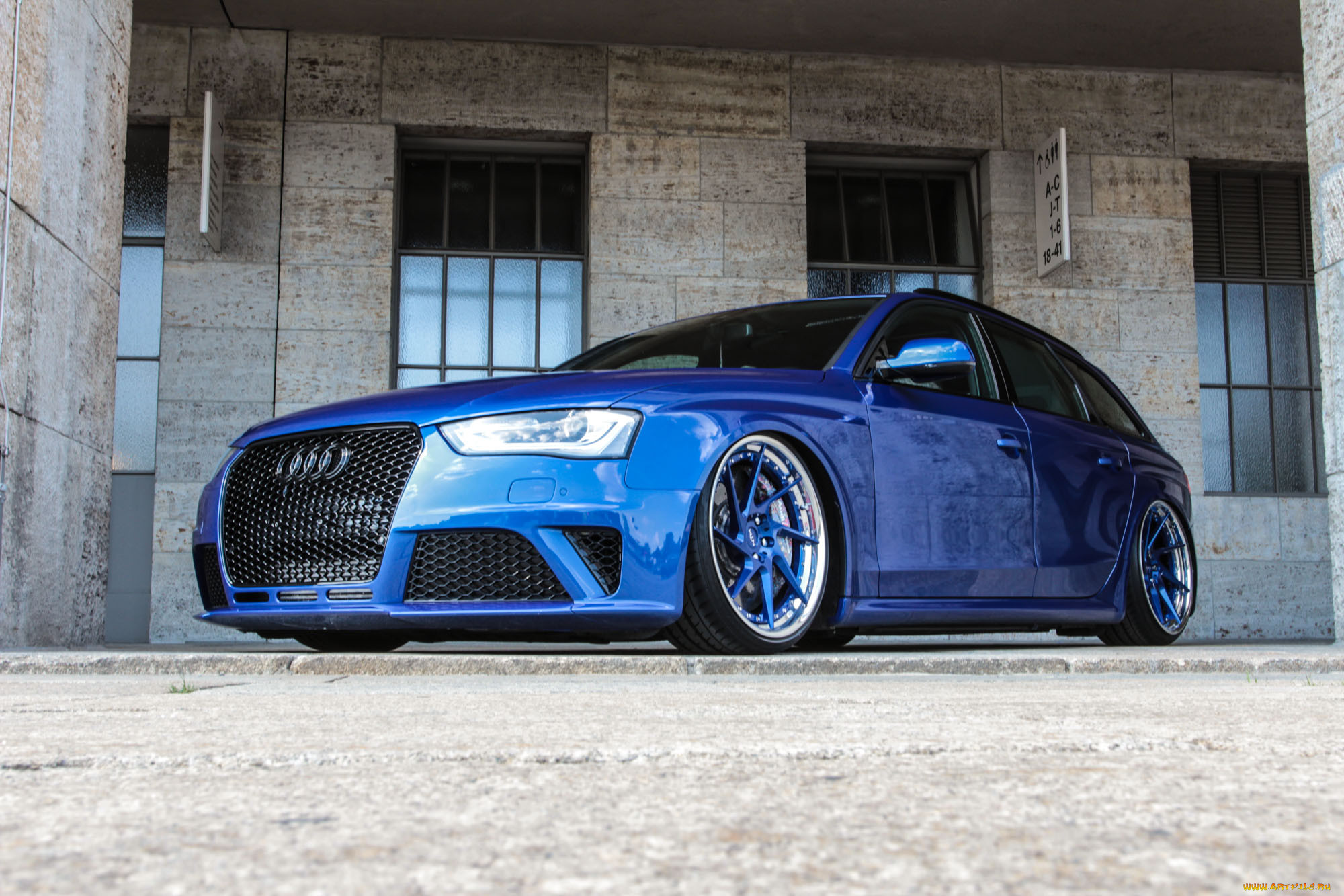 , audi